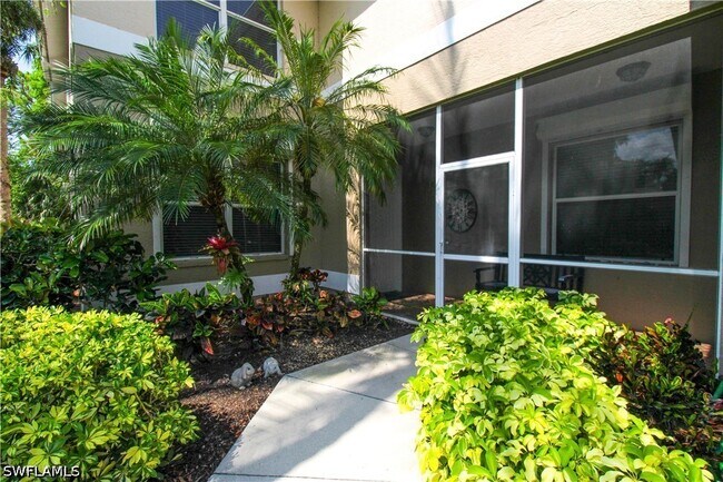 Building Photo - 817 Carrick Bend Cir