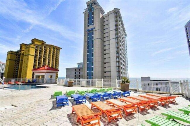 Building Photo - 2506 N Ocean Blvd