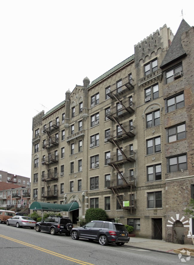 140 Bay Ridge Pky, Brooklyn, NY 11209 Apartments Brooklyn, NY