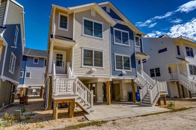 Foto del edificio - 19 Cummins St