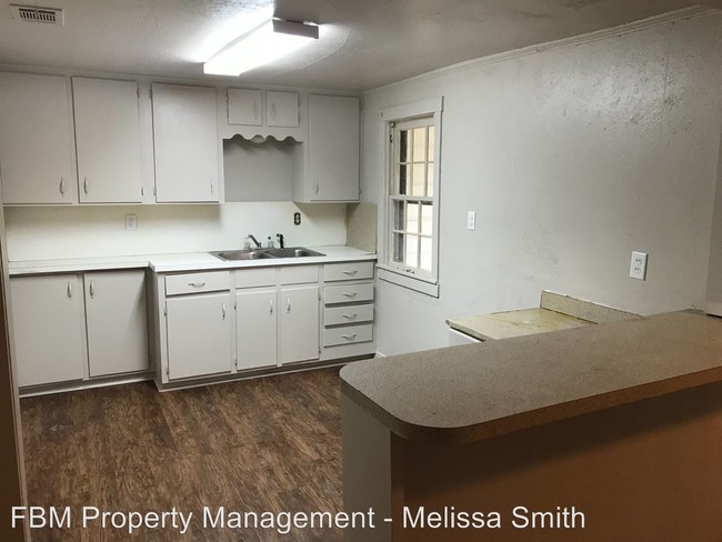 Building Photo - 2 br, 1 bath House - 2619 W 2nd Ave
