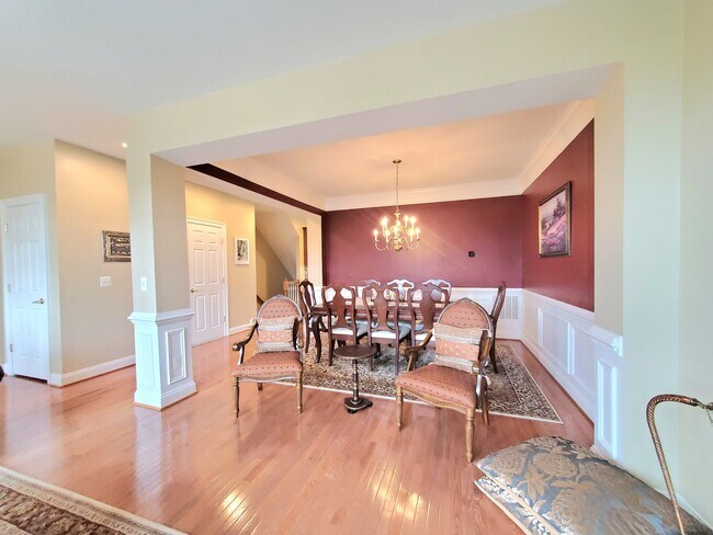 Foto del edificio - 6932 Stanwick Square