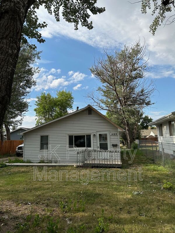 Foto del edificio - 1409 6th Ave NW