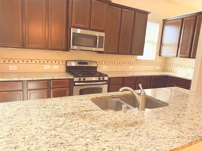 Foto del edificio - 29015 Davenport Dr