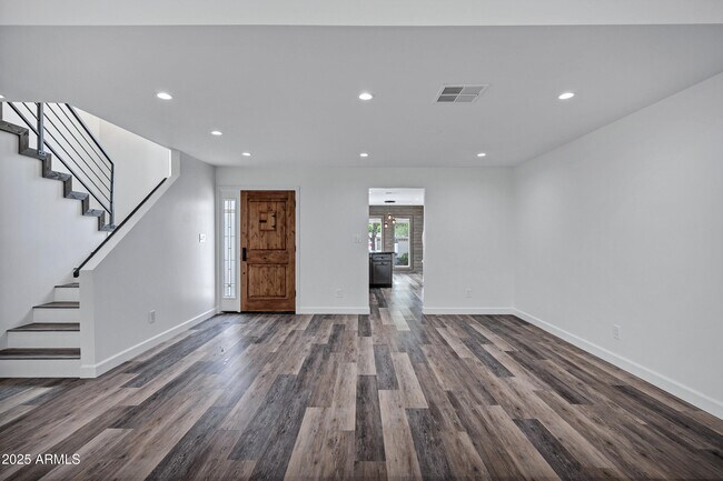 Foto del edificio - 11459 N 56th St