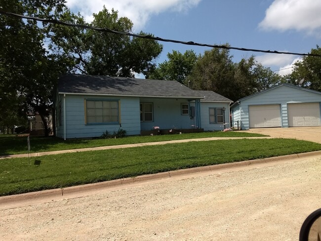 Building Photo - 121 South Logan