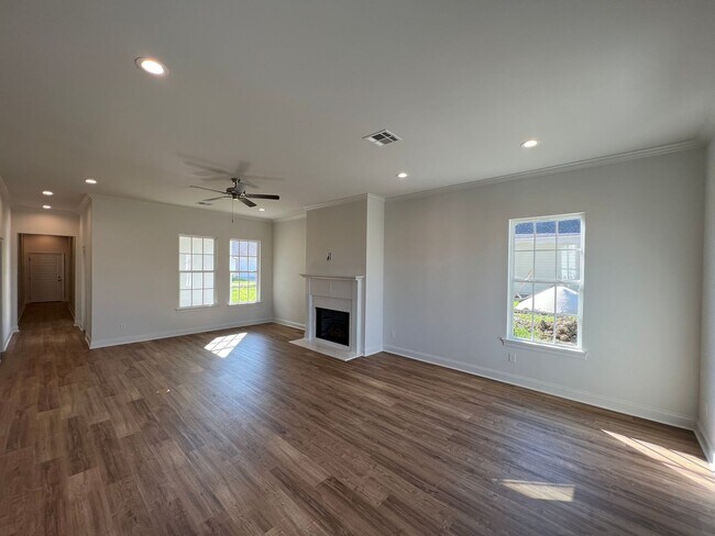 Foto del edificio - 4773 Cottage Oaks Dr