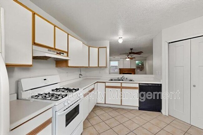 Foto del edificio - 3013 Taos Meadows Dr NE
