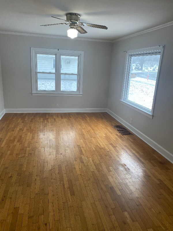 Foto del edificio - 529 E Broad St