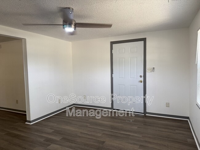 Foto del edificio - 539 W Georgia St