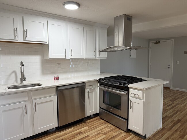 Foto del edificio - 210 6th St