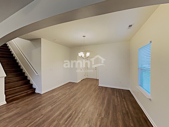 Building Photo - 159 Biscayne Terrace