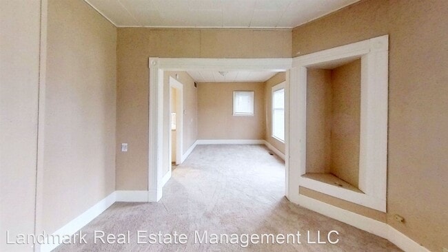 Building Photo - 4 br, 2 bath House - 412 Lakeway Drive