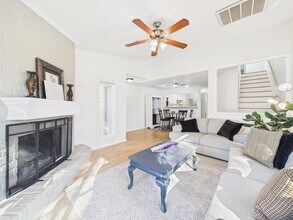 Building Photo - 7836 Bateman Ln