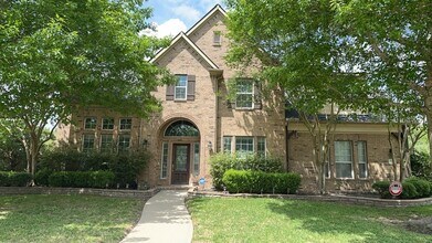 Building Photo - 28602 Hayden Park Dr