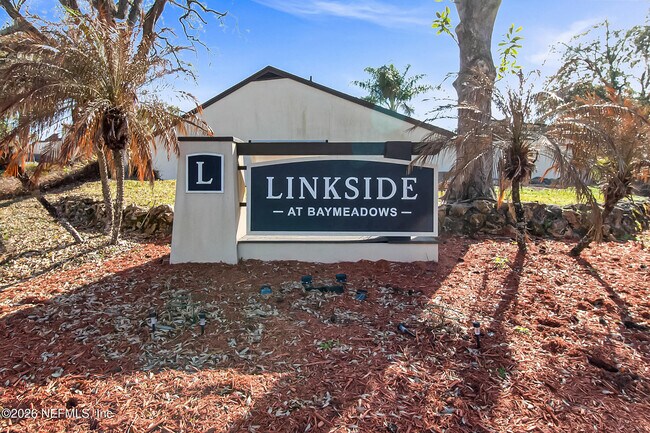 Foto del edificio - 7814 Cypress Point Ct