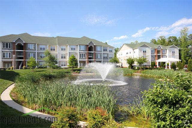 Rivermont Crossing Apartments &amp; Townhomes Chester, VA