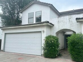 Building Photo - 100 W Village Blvd