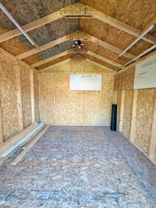 Foto del edificio - 3339 Sutherland Dr
