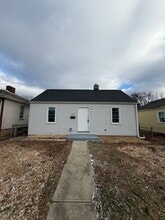 Building Photo - 2938 Atwood Terrace