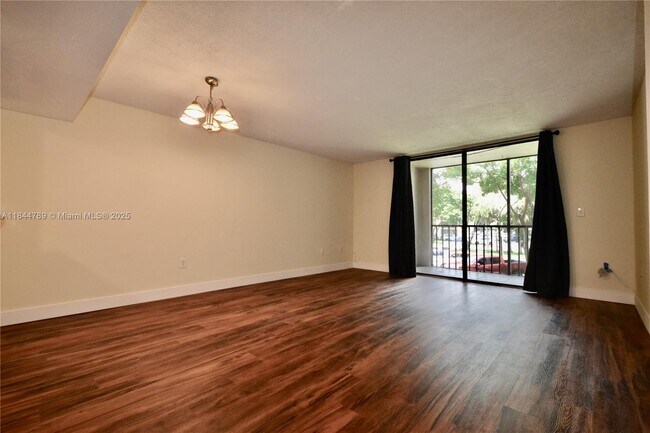 Foto del edificio - 8520 SW 133rd Avenue Rd