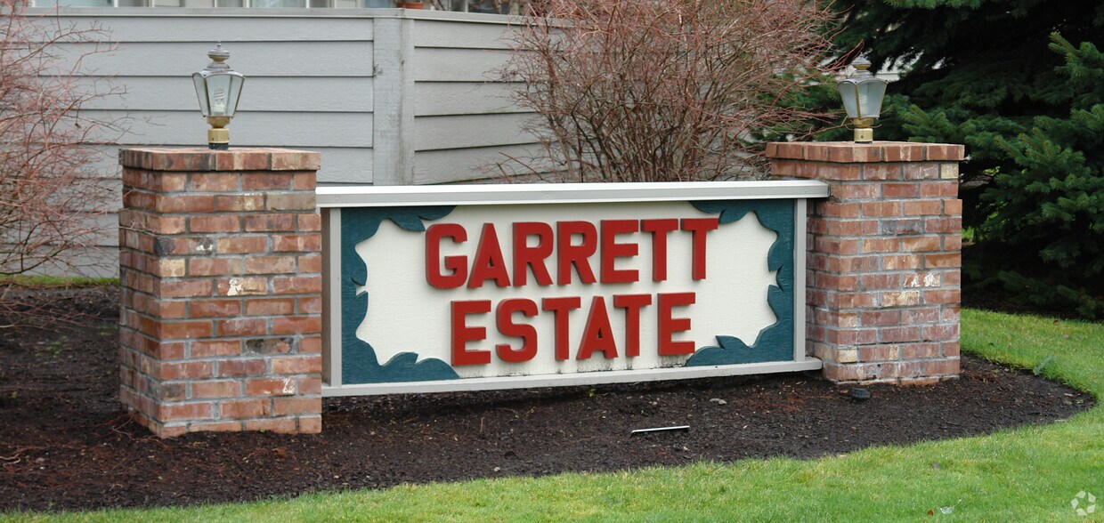 Building Photo - Garrett Estate