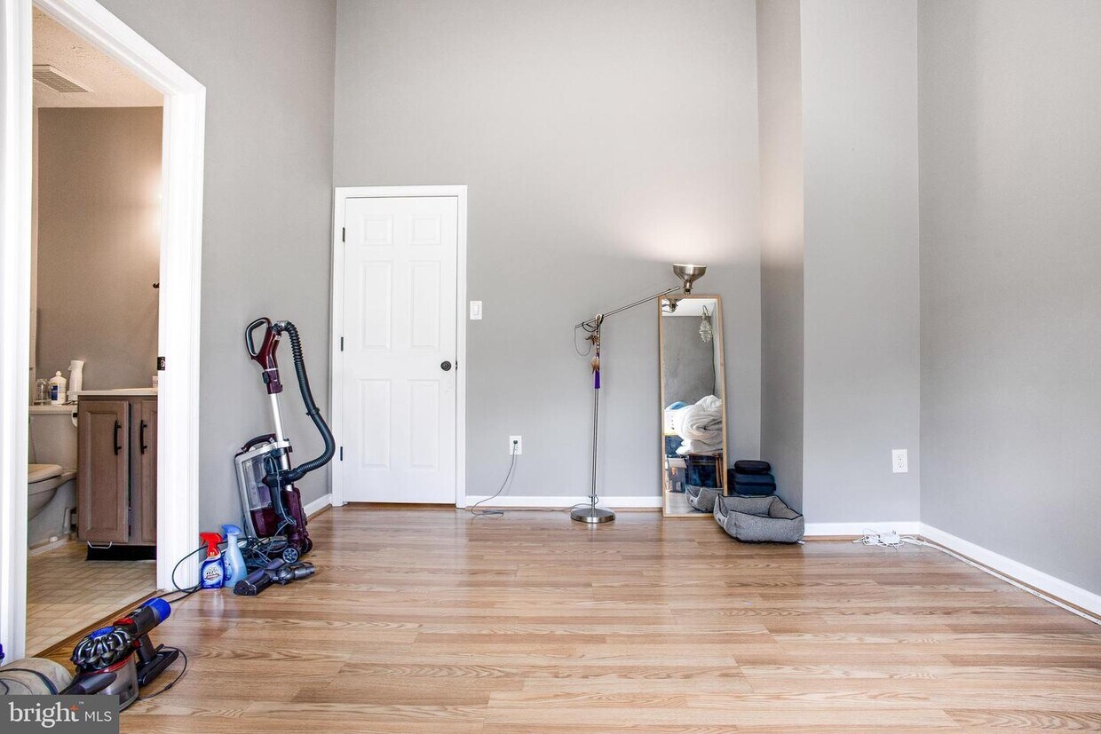 Primary Photo - 2116 Brecken Dell Ct