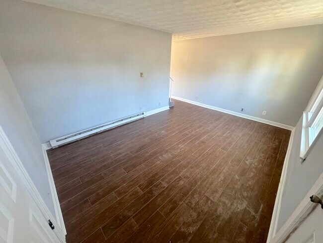 Foto del edificio - 101 Beacon Rd