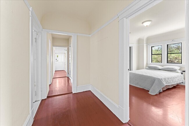 Foto del edificio - 1625 Martin Luther King Jr Way