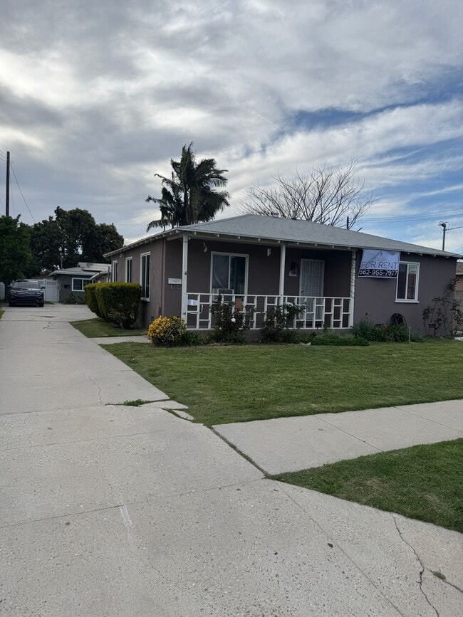 Photo - 11709-11711 Adenmoor Avenue Apartment