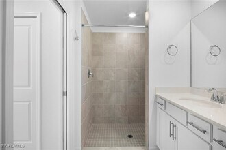 Building Photo - 15155 Bluffton Ln