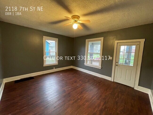 Foto del edificio - First level studio apartment for rent