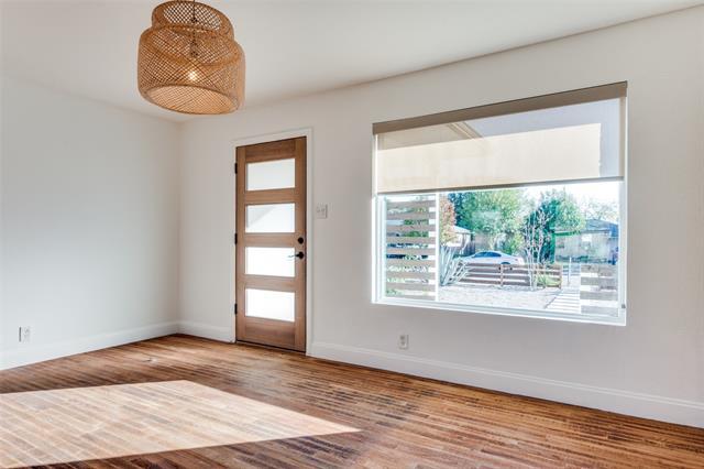 Building Photo - 3739 Almazan Dr