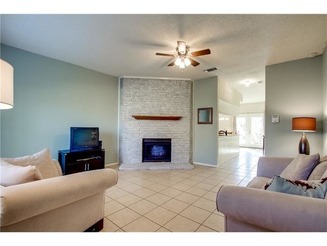 Building Photo - 236 Samuel Blvd