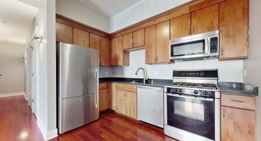 Primary Photo - 29 Wheeler St