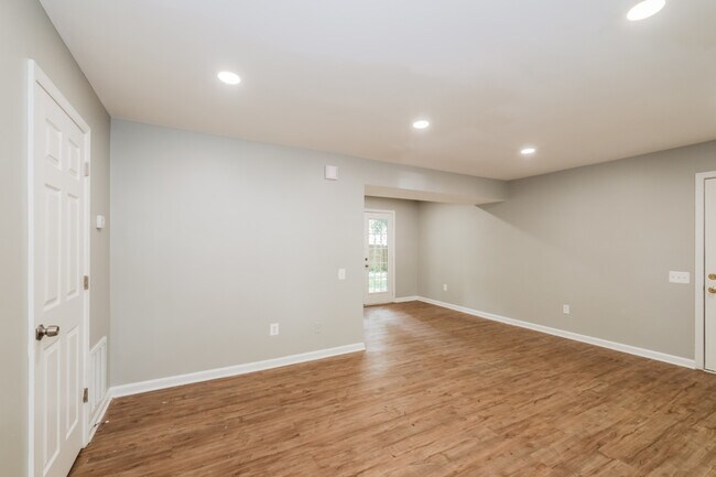 Building Photo - 4816 Underwood Ct