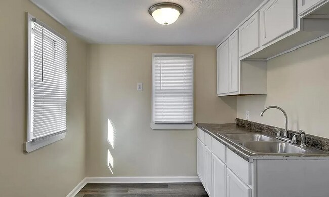 Foto del edificio - 6808 N 30th St