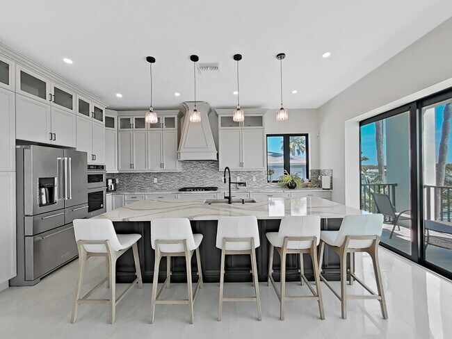 Foto del edificio - 882 Bay Point Dr