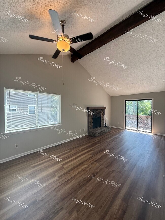 Foto del edificio - 6451 Hallet St