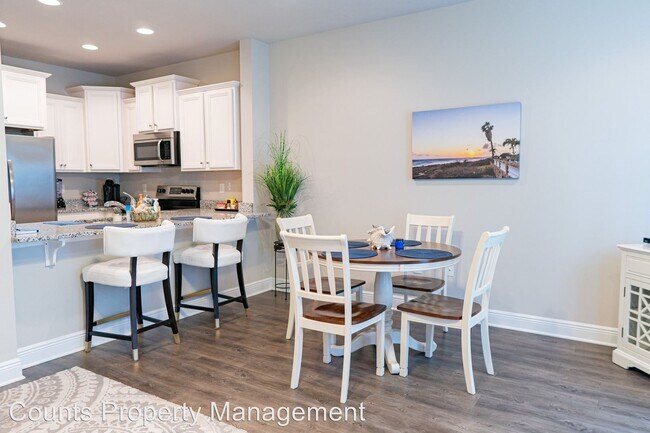 Foto del edificio - 3 br, 2.5 bath House - 326 Sand Oak Blvd