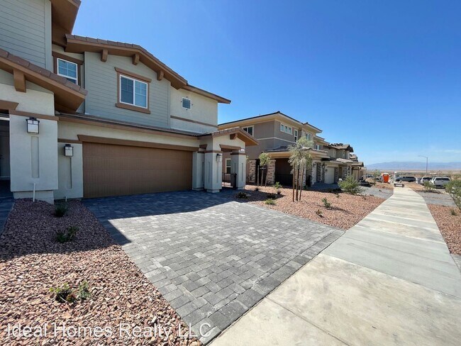 Foto del edificio - 3 br, 2.5 bath House - 324 Silva Place