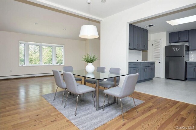 Foto del edificio - 65 Bluebird Ln