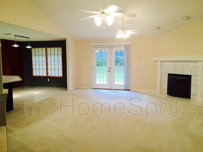 Building Photo - 6805 Cedar Lake Dr