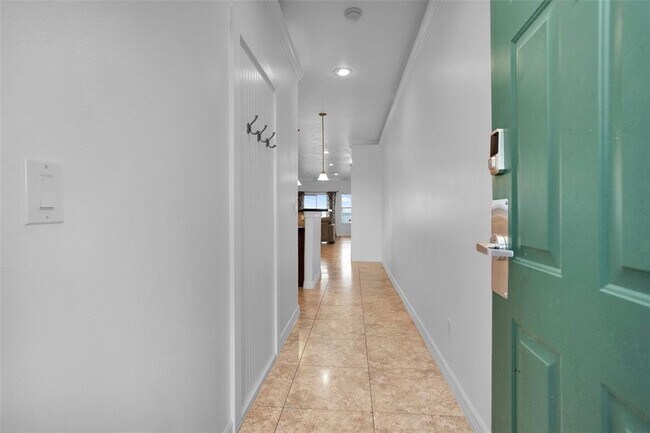 Building Photo - 7037 Kingston Cove Ln