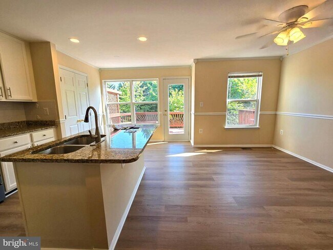 Building Photo - 6235 Frosty Winter Ct