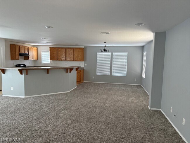 Foto del edificio - 10039 Mystic Lake Ave