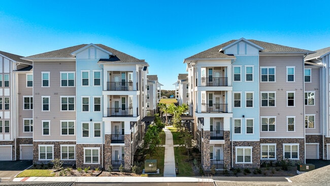 Building Photo - Garrett Gateway