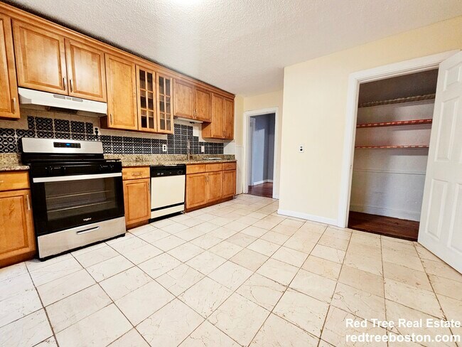 Foto del edificio - 7 High St Pl