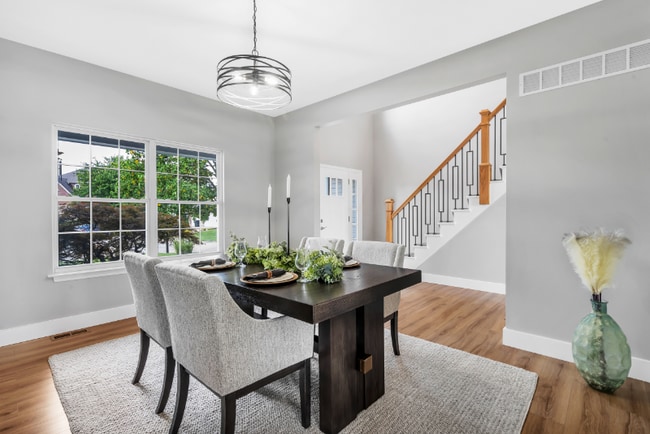 Foto del edificio - 420 Morning Meadow Dr