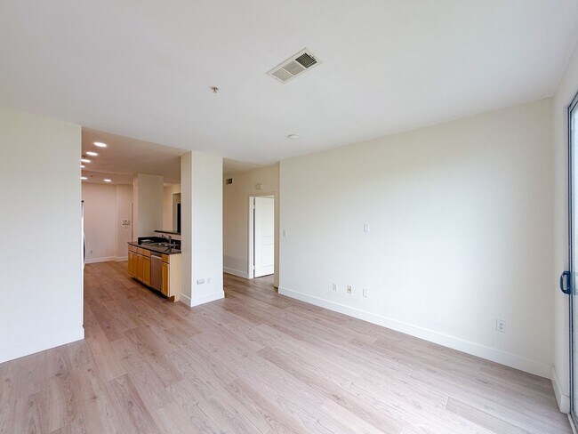 Foto del edificio - Beautiful 1 bd 1 ba in Playa Vista